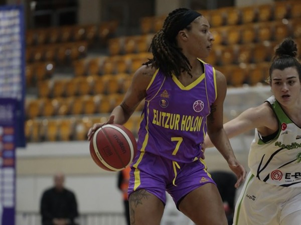 עוד משחק נהדר לסימס (קרדיט: FIBA)