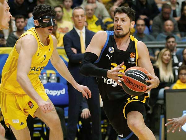 מכבי תקפה, ותקפה מצוין (אלן שיבר)