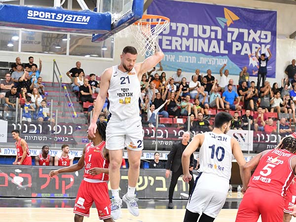 נתנאל ארצי. בקרוב בחולון (יוד צילומים אילת)