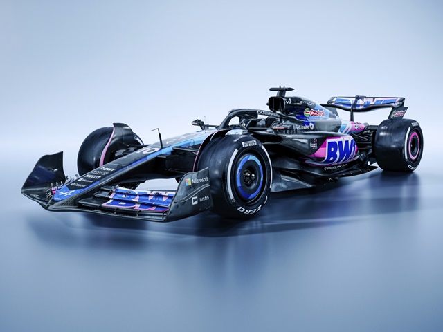 פורמולה 1 אלפין A524