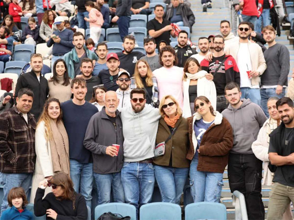 משפחתו וחבריו של מיכאל גל ז“ל