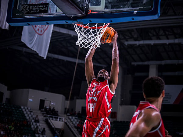 החתמה מרשימה (FIBA)