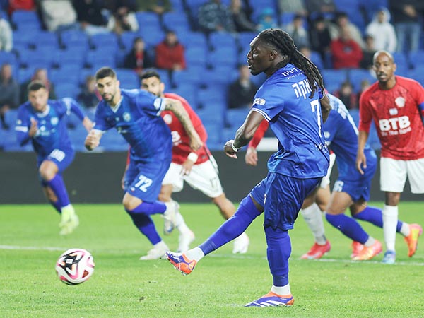 מאמין בקבוצה שלו, בוטאקה (מאור אלקסלסי)