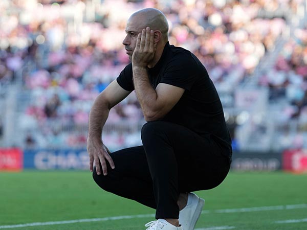 מסצ`ראנו. לא מצליח להנחיל מנהיגות בשחקנים (Getty)