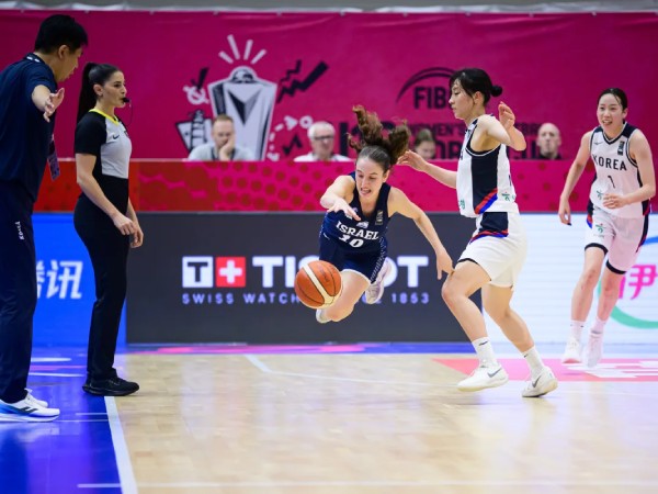 אורן, מגיעה בכושר נהדר (FIBA)