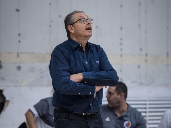 ענבר, דרוך לעבר המטרה (עודד קרני, מנהלת ליגת אתנה ווינר)