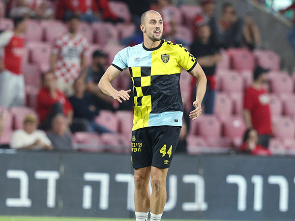 “אברמוב יודע לצ`פר את מי שהוא רוצה“ (אלן שיבר)