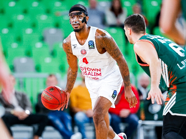 בראון עלה לבכורה (eurocup)