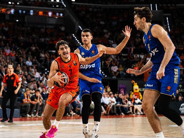 היא הפעילה לחץ והשיגה סלים קשים (GETTY)