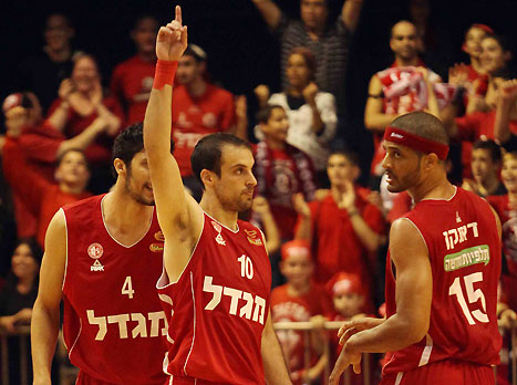 בסימן עליה. ירושלים (אלן שיבר)