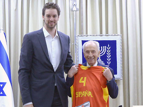 גאסול, ביקר את נשיא המדינה (צילום: מארק ניימן, לע"מ)