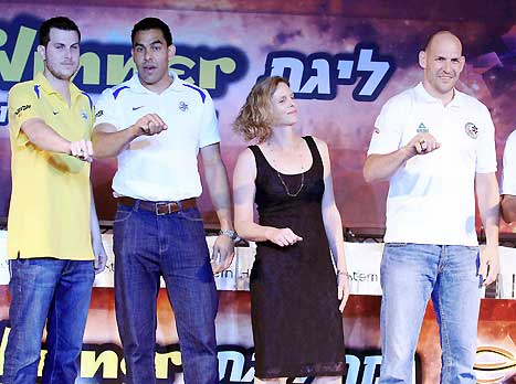 כולם רוצים את הטבעת. ביום רביעי נגלה: חיפה או ת"א? (אלן שיבר)