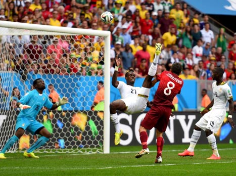 שער עצמי הזוי לג'ון בוי (gettyimages)