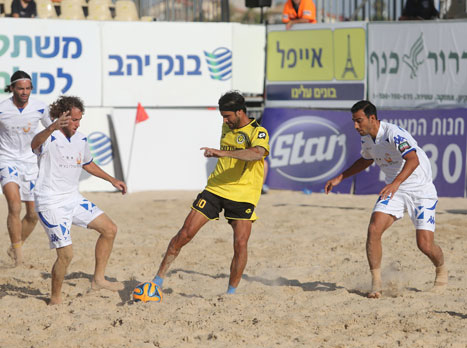 חגיגה נתנייתית בליגת החופים