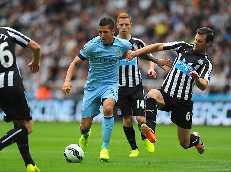 ינסו להתאושש מול וילה. שחקני ניוקאסל (gettyimages)