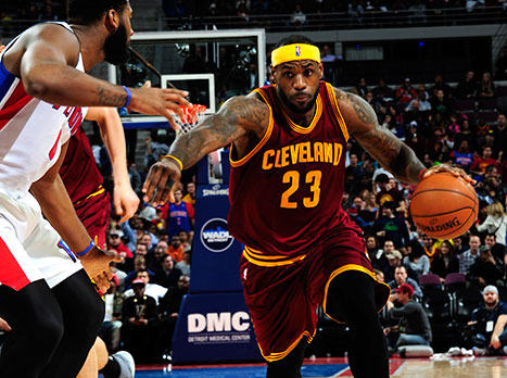 לברון. בלאט מנהל עבורו קמפיין (getty)