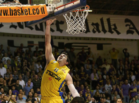 ג'ייק כהן. סיפק דקות טובות (צילום: אלן שיבר)