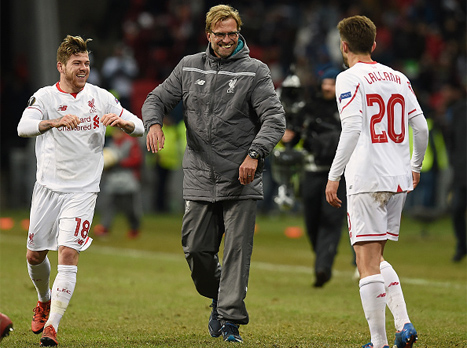 נכנס כמחליף. ללאנה לצד קלופ (Getty)