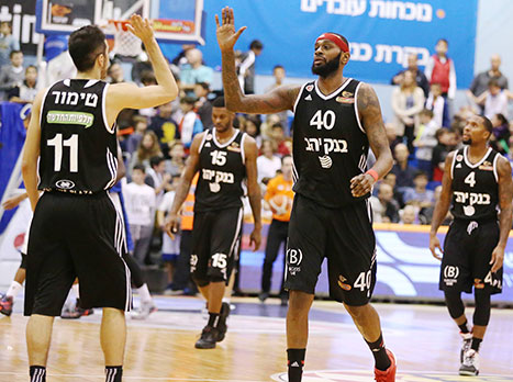 בלט. פישר (אלן שיבר)