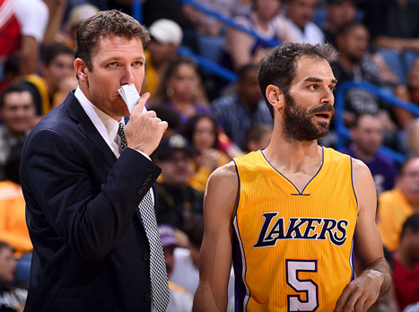 הלייקרס מתחילים להתחבר. קלדרון ווולטון (getty)
