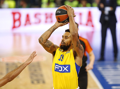 המאמן פתח עם אותה חמישייה כמו מול ראשל"צ (getty)