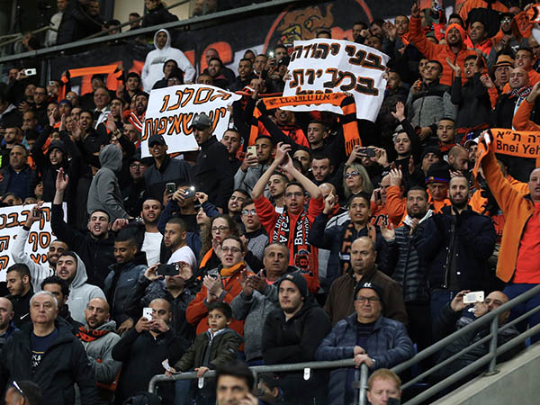 "אני לא אתן פרס לשונאים ואעזוב את בני יהודה" (דני מרון)