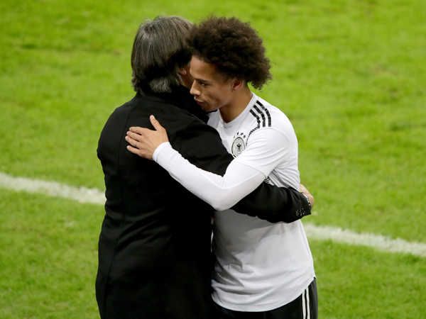 לב. מצטער שלא זימן את סאנה? (Photo by Alexander Hassenstein/Bongarts/Getty Images)