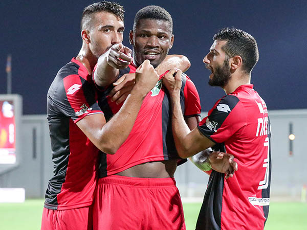 לוסיו חוגג שער, שחקן חדש יוחתם לצידו? (דני מרון)