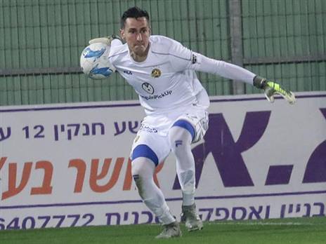 מהשוערים הטובים ביוון. יאניוטיס