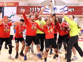 (הדר ואן קולא, איגוד הכדוריד)