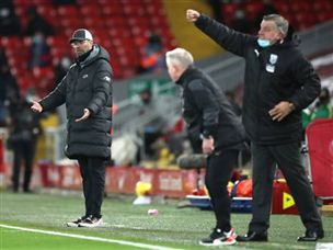 אלרדייס שוב עשה חיים קשים לקלופ. (GETTY)