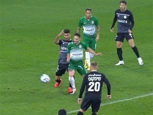 אצילי הוכשל בתוך הרחבה