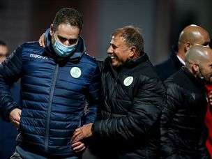 אלישע לוי. לוקח נקודות בליגה שלו (מאור אלקסלסי)