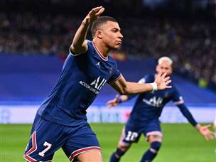 בהתחלה הוא חגג. אמבפה (GETTY)