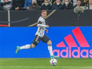 עשה הרבה צרות בצד ימין של ההגנה. ראום (GETTY)