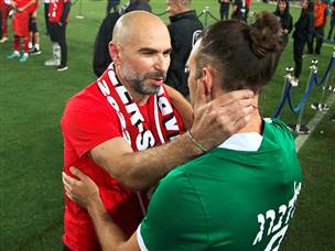 ניחומים למקום השני (אלן שיבר)