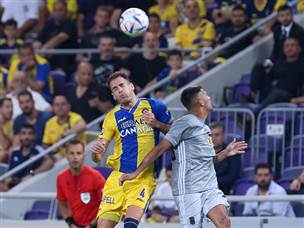 וגם ההגנה הצליחה להתמודד עם היוונים (צילום: דני מרון)