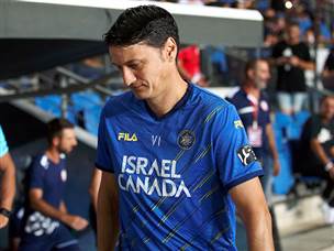 איביץ' קיבל כמה סיבות טובות לחייך (צילום: אלן שיבר)