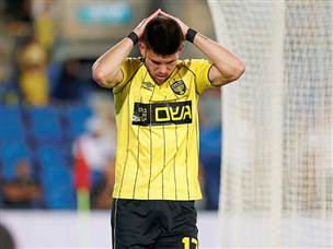 ואם זה לא הספיק, חנציס הורחק (צילום: אלן שיבר)