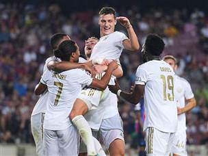 גם פבאר הצטרף לחגיגה ברגע האחרון(Aitor Alcalde/Getty Images)