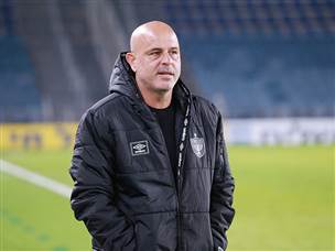 ואבוקסיס, אחד שלקח שני גביעים, חולם על השלישי (צילום: קובי אליהו)