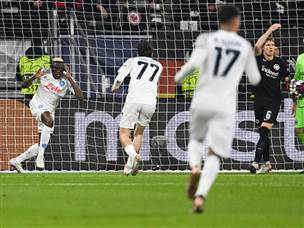 נאפולי השתלטה לגמריי על המשחק במחצית השנייה (Getty)