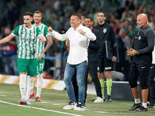 בכר יכול לחייך ובענק (צילום: אלן שיבר)