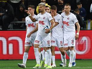 יוספי כבש מוקדם מהנקודה הלבנה (דני מרון)