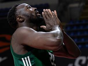 כפתה דרמת ענק (Djordje Kostic)