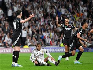 אמבפה סחט פנדל שהיה יכול לשנות את המשחק, אבל הוא בוטל (GETTY)