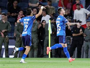 יורי מדיירוש הכפיל בביצוע ענק (אלן שיבר)