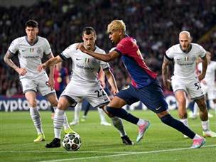 ללקק את האצבעות (GETTY)