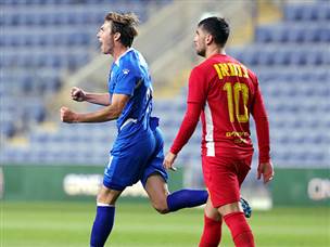 במה שהייתה ההזדמנות הממשית האחרונה של פ“ת (אלן שיבר)