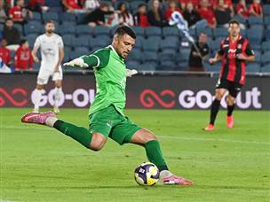 אבו ניל סיפק דקות טובות (ברני ארדוב)